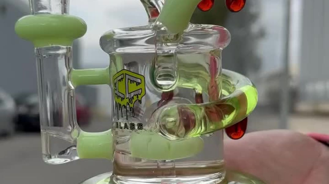 Check out the sleek Honey Drip Recycler🍯🌪️