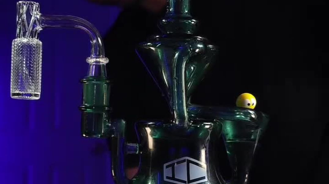 🔥 Elevate Your Smoke Game with GetGlass Bong Waterpipe! 🔥